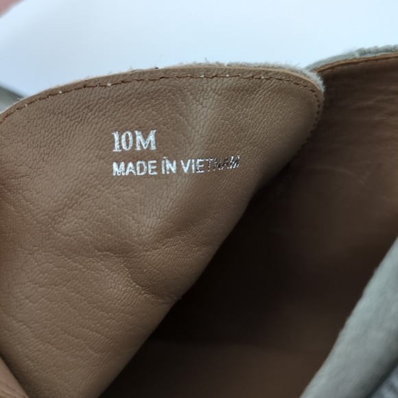 Linea Paolo Anna Wedge Sneaker Rock Perf Suede, Women's Shoe size 10 M - Picture 6 of 7